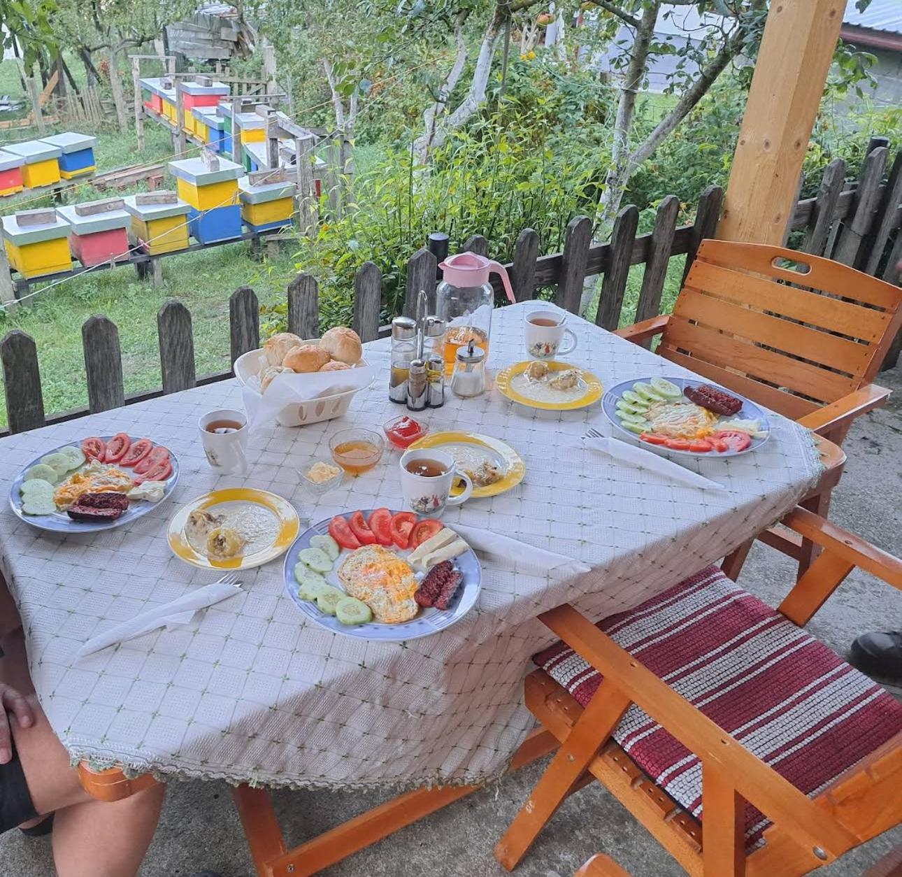 Guest House Guri Vuthaj Exterior photo